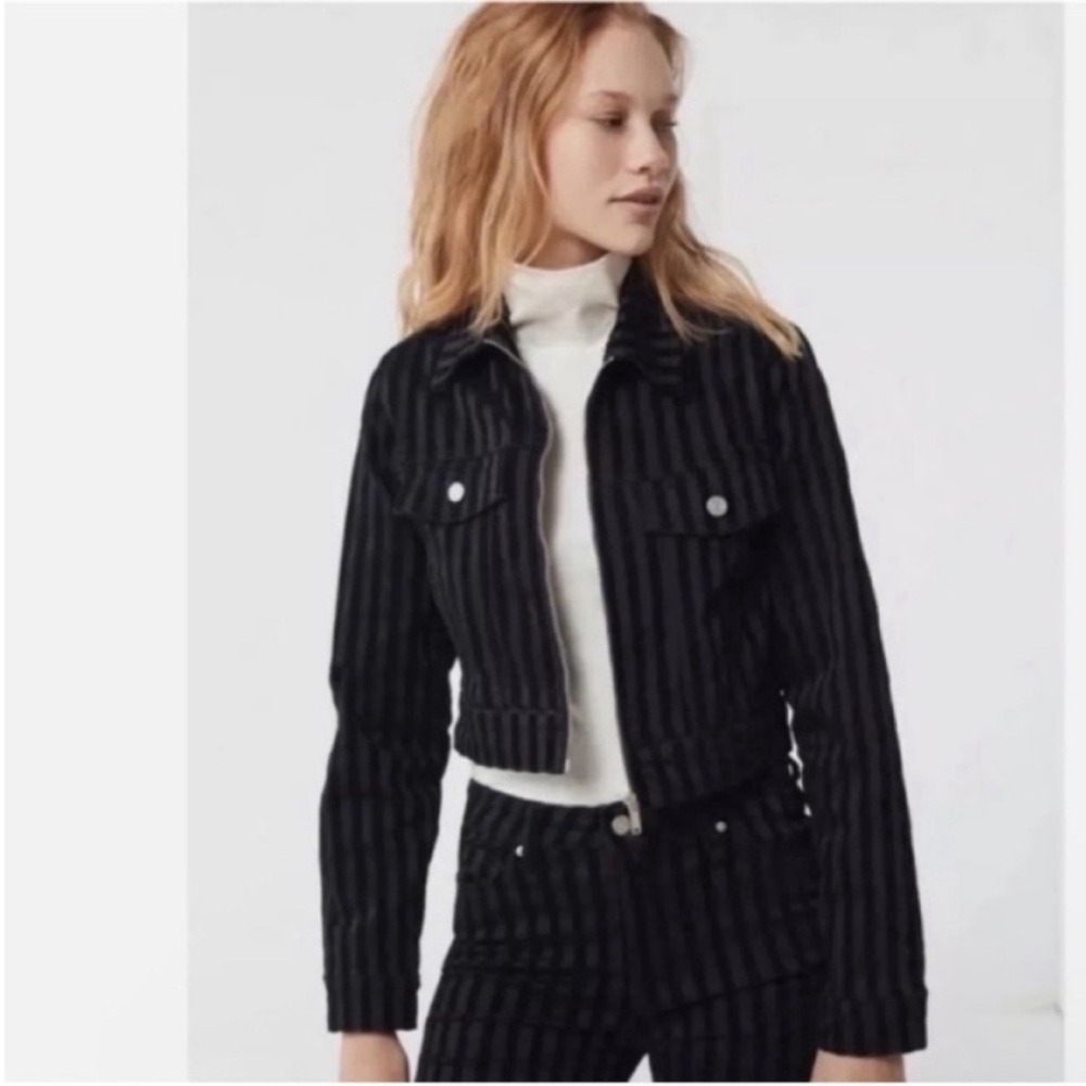 Urban Outfitters Striped Black Velvet Cropped Jacket - Women's Size SP